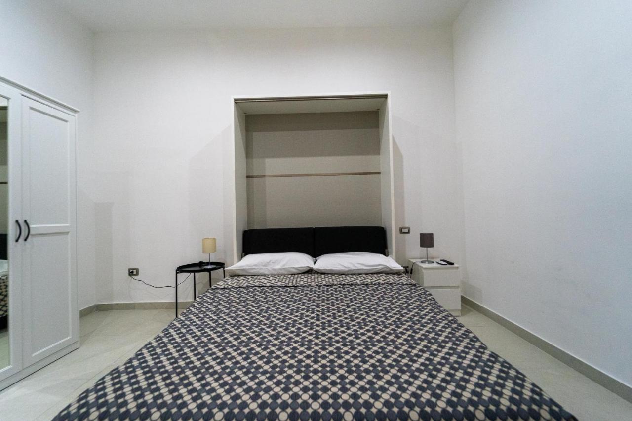 ホテル Casa Romeo Napoli エクステリア 写真
