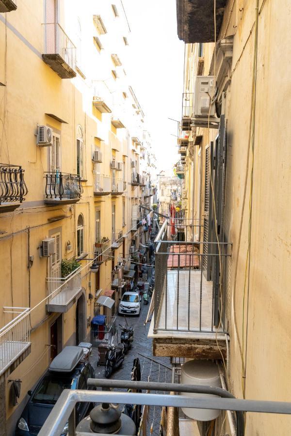 ホテル Casa Romeo Napoli エクステリア 写真