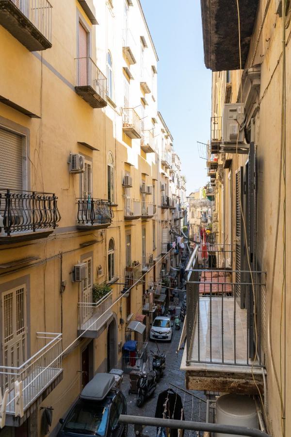 ホテル Casa Romeo Napoli エクステリア 写真